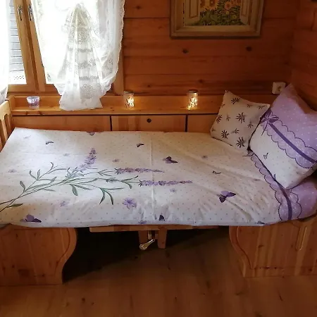 Andrea شقة Sankt Johann im Saggautal